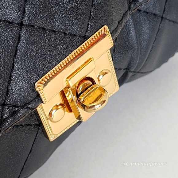 Black & Gold 👜 Mini Handbag Quilted Lock Crossbody Purse Gold Multi-Chain - Picture 4 of 8